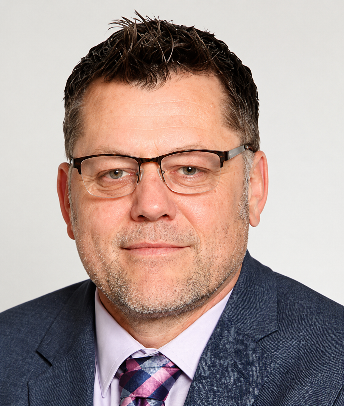 Phil Cragg, mortgage agent